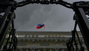 Russian inflation drops sharply in 2025