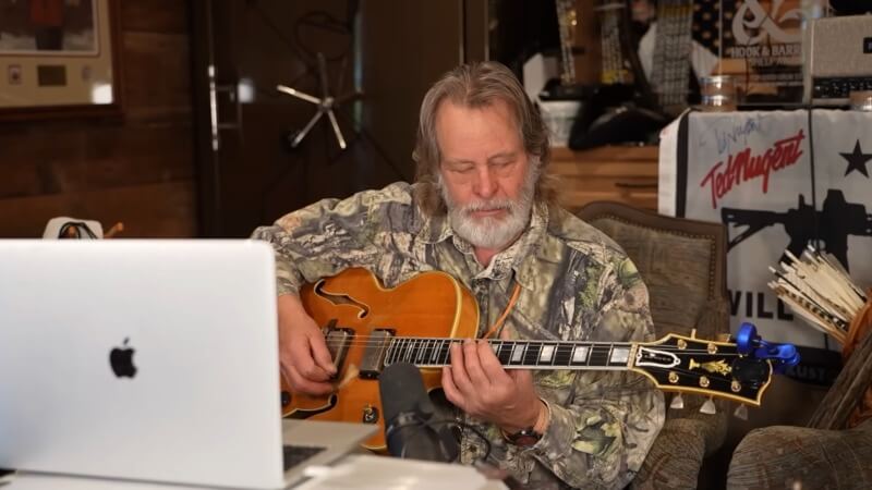 Ted Nugent bashes “total idiots” Jack White and Eminem