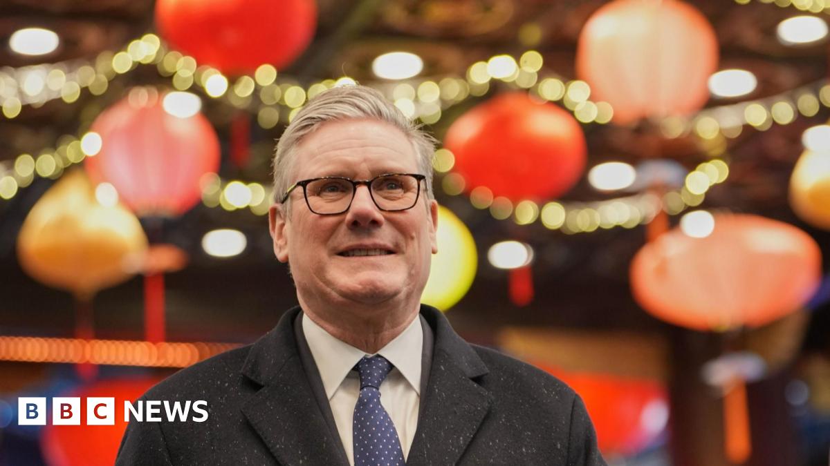Prime Minister Keir Starmer visits Yuyuan Gardens in Shanghai, China, January 30, 2026.