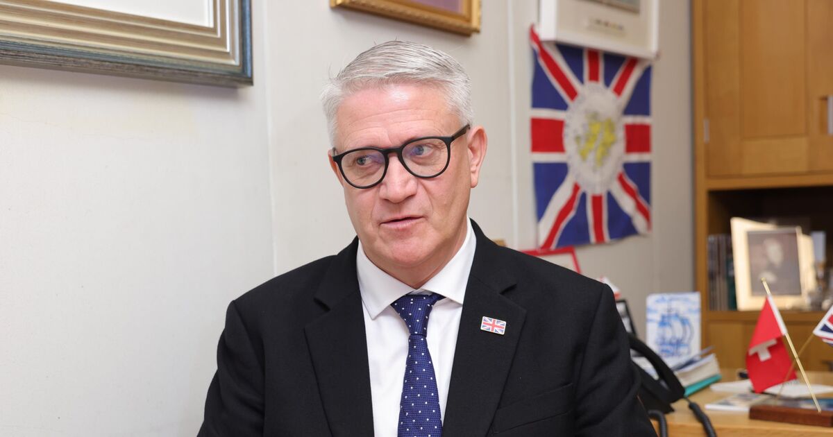 Nigel Farage has 'bulldog spirit', new Reform MP says as he reveals reason he defected | Politics | News