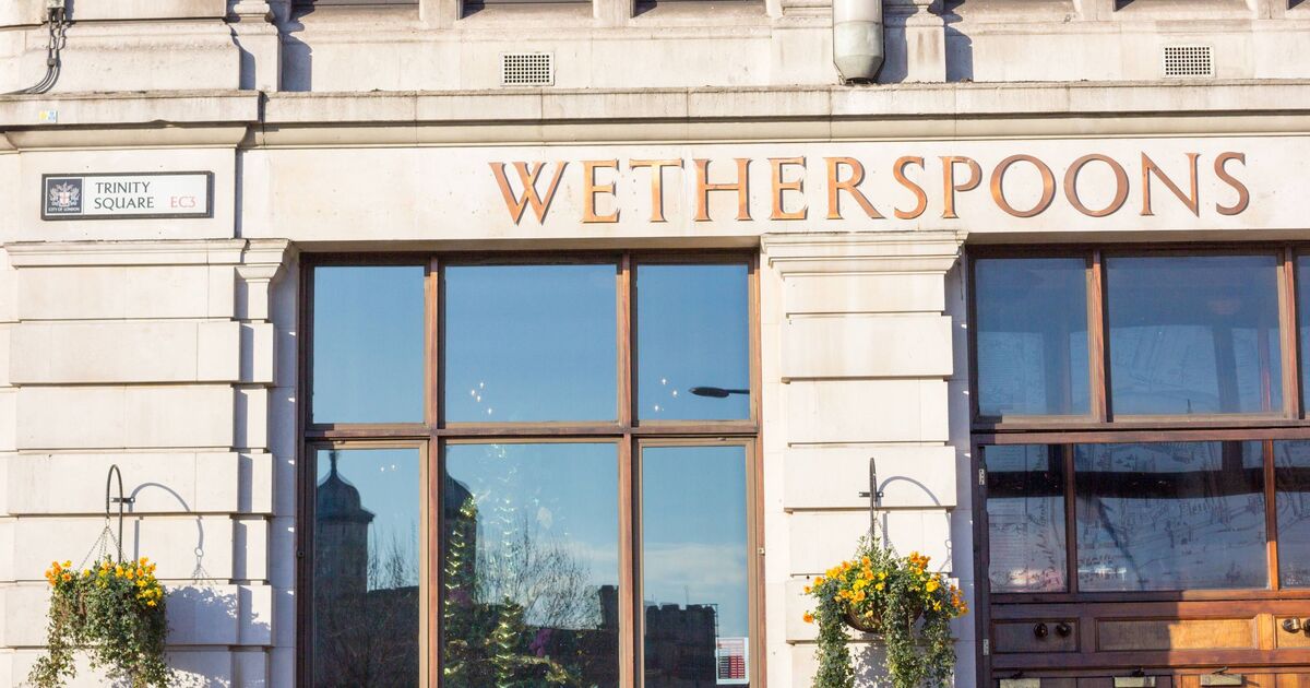 Wetherspoon makes 15 pub announcement after selling six | UK | News