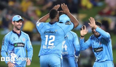 Keshav Maharaj of Pretoria Capitals celebrates the wicket with players during match 28 of the Betway SA20 season 4 between Joburg Super Kings (JSK) and Pretoria Capitals