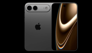 Foldable iPhone leak (Credit: FPT YT)