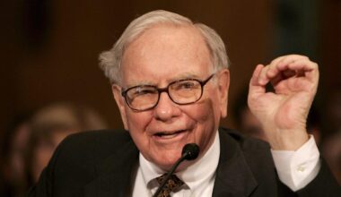 Warren Buffett’s 5 Best Money Tips To Have a Successful 2026