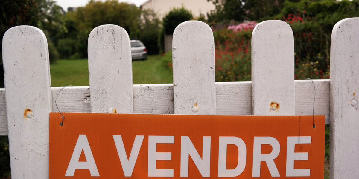 see if house prices have risen or fallen in your part of France