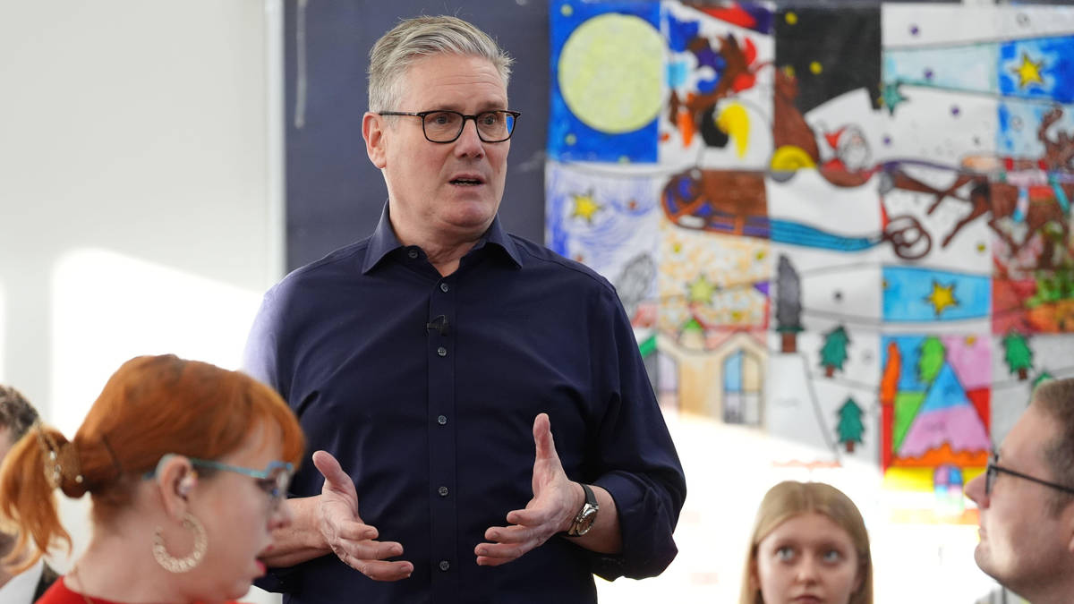 Sir Keir Starmer tells LBC he's looking at 'further support' for pubs & firms hit by higher business rates