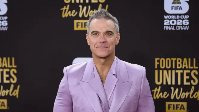 Washington, United States. 05th Dec, 2025. Robbie Williams on the red carpet at the FIFA World Cup 2026 Final Draw at the John F. Kennedy Center for the Performing Arts on December 5, 2025 in Washington, DC (Photo by Samuel Corum/Sipa USA)
