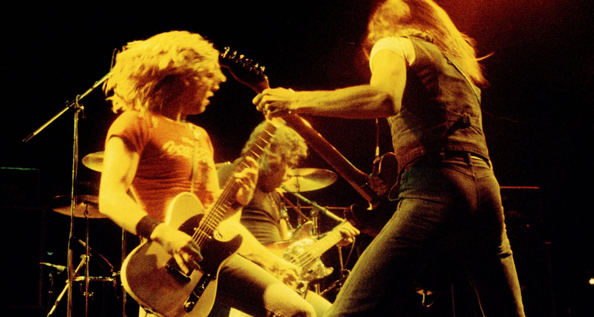 “Everybody used to say how great Clapton was, but I remember saying to Eric, ‘You try playing that one riff for eight minutes!’”: How rock legends Status Quo stole a riff from The Doors and built an entire career out of it