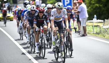 2025 Tour de France: Iv&aacute;n Romeo leads the pack on stage 20.