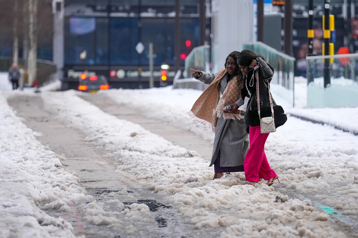 Storm Goretti: Met Office issues new snow warnings as 'weather bomb' hits UK