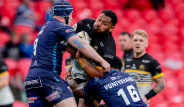 Veteran forward makes retirement u-turn as released Super League pair make Championship move