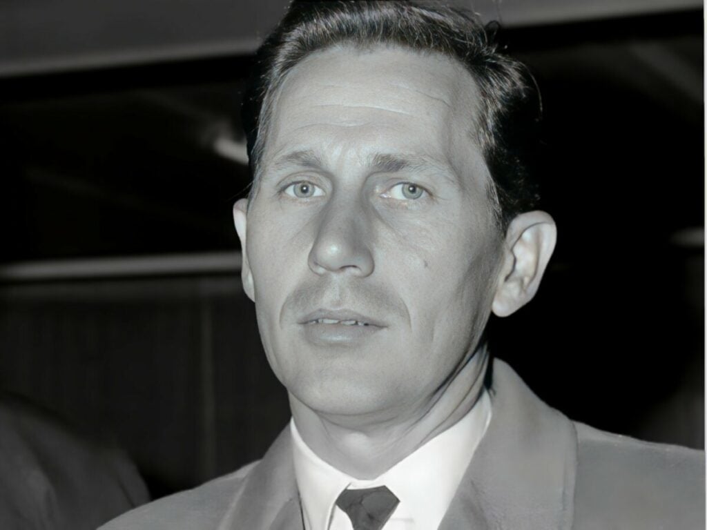 Chet Atkins - Far Out Magazine