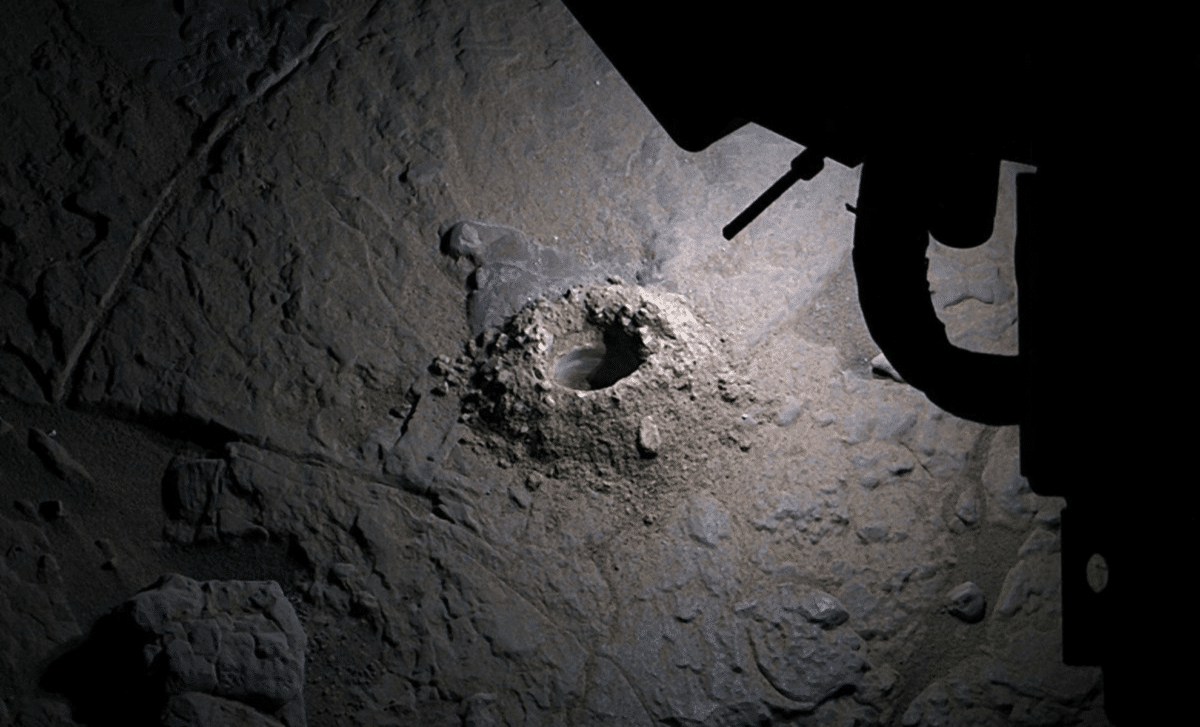 Curiosity Just Lit Up Mars At Night And Revealed A Never Before Seen Side Of The Red Planet