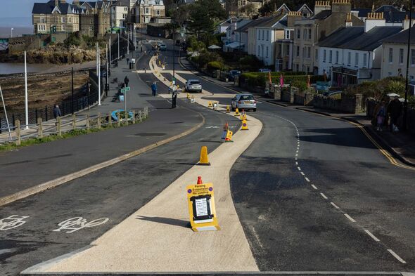 Cycle lanes installed on Clevedon seafront