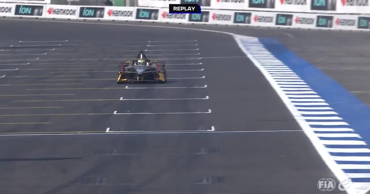 Taylor Barnard Replay 4