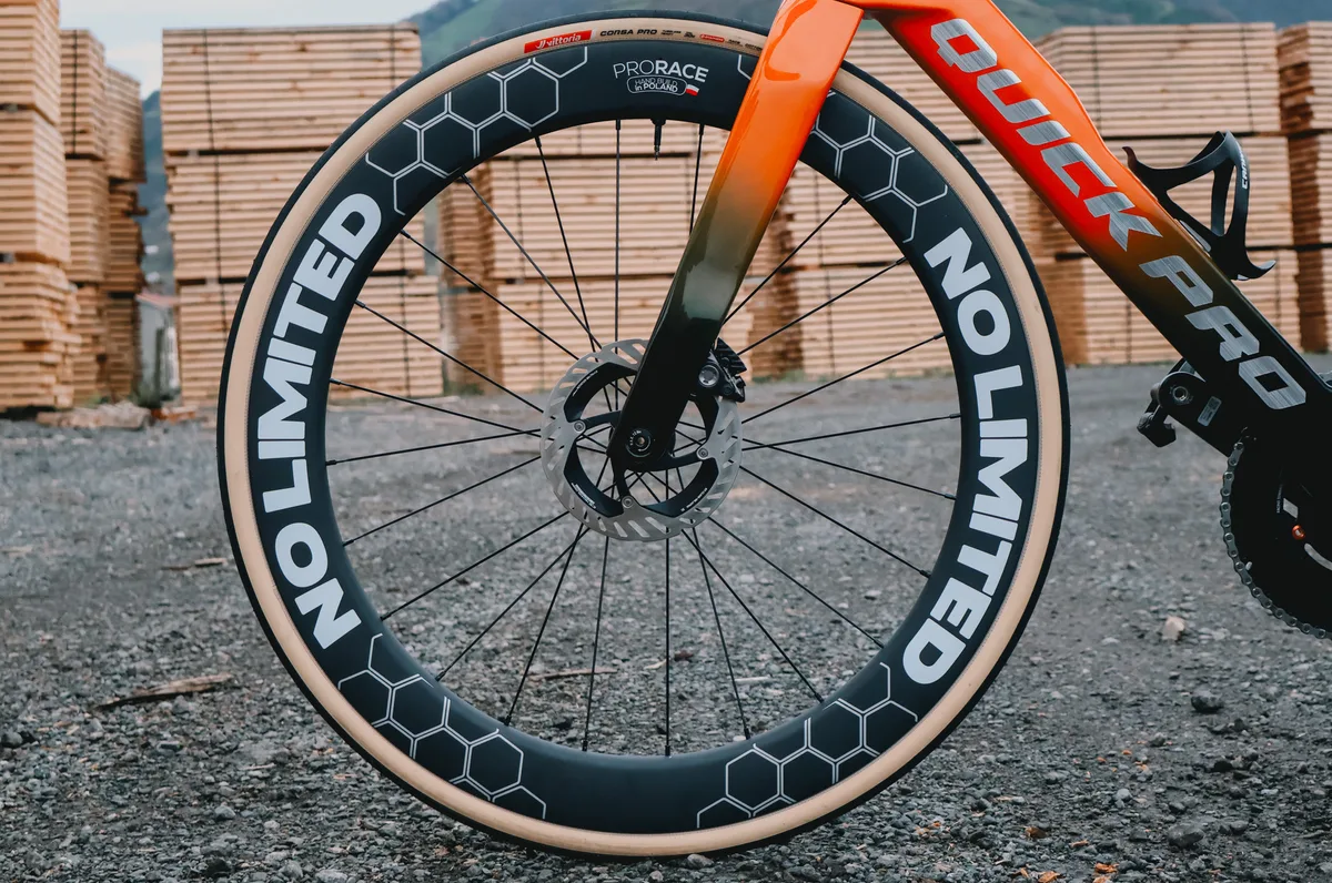 Euskaltel-Euskadi No Limited wheels