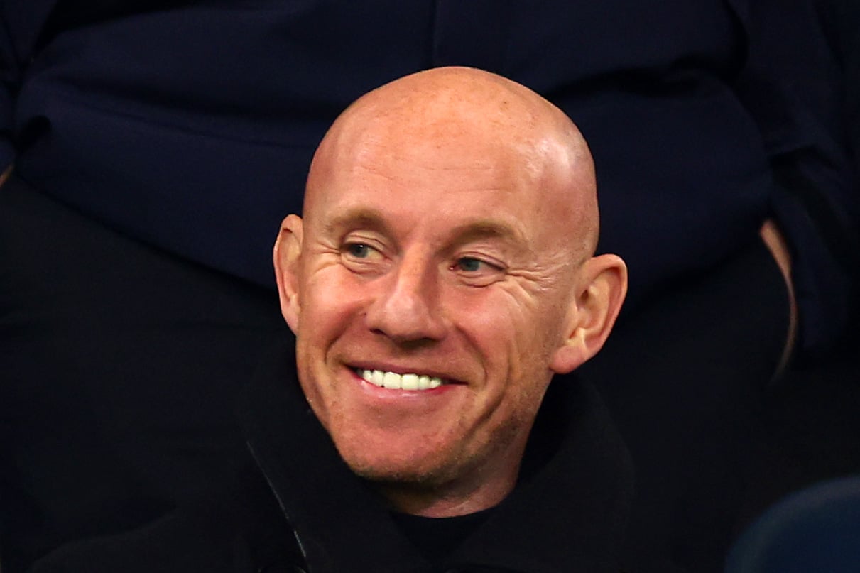 Nicky Butt and Paul Scholes hit back at Lisandro Martinez with warning over emotional response, 'it's really sad…'