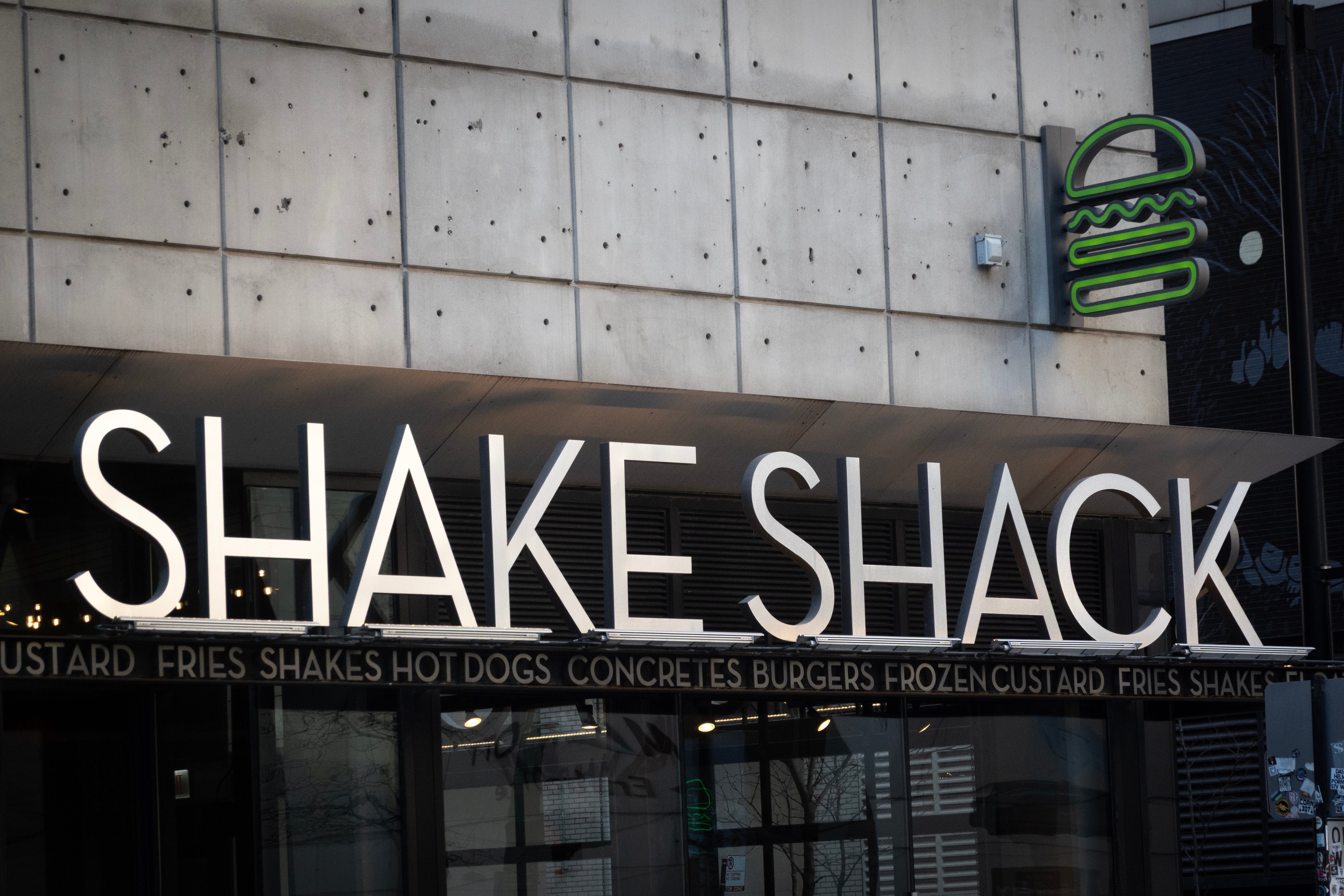 Shake Shack has a “Good Fit Menu” that offers lettuce wrapped versions of the chain’s signature burgers, minus the buns
