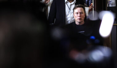 Neuralink's big vision collides with reality of brain implants