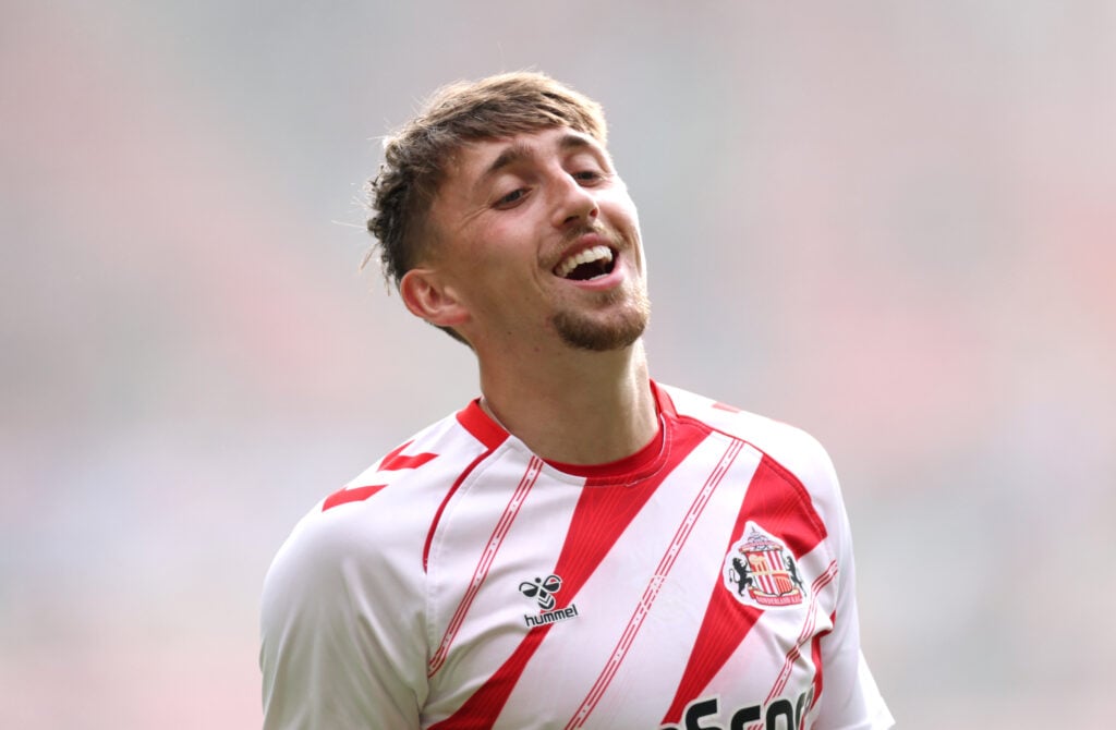Dan Neil warms up before Sunderland play against Aston Villa in the Premier League.