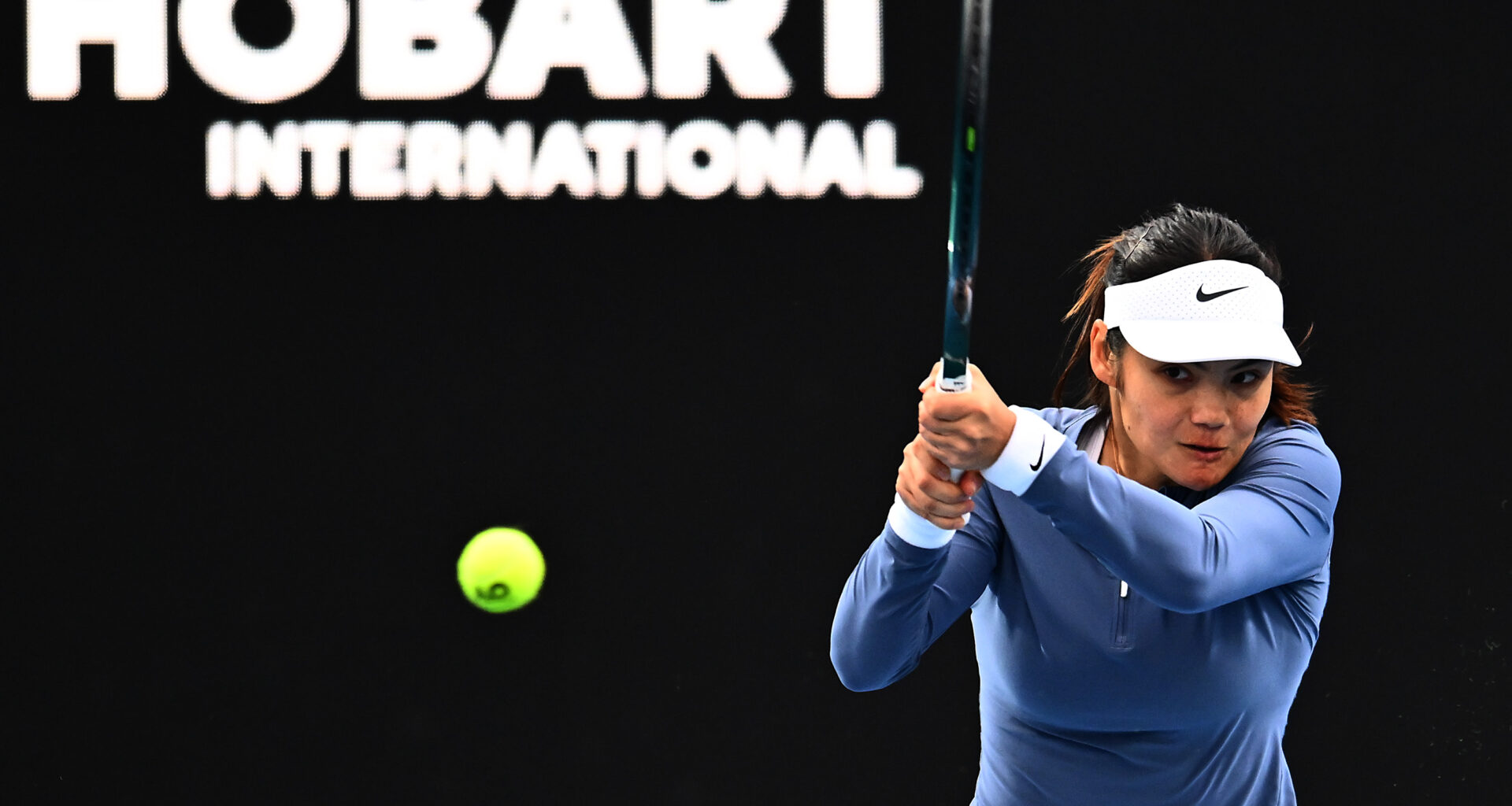 Raducanu rallies, Jovic rolls on Wednesday in Hobart