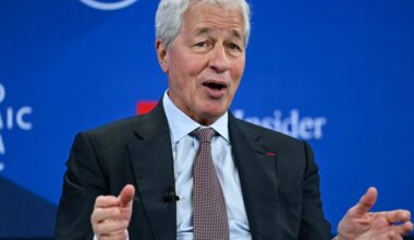 JPMorgan CEO Jamie Dimon says he welcomes government ban on mass-firing people for AI: ‘We’re going to cure a lot of cancers’
