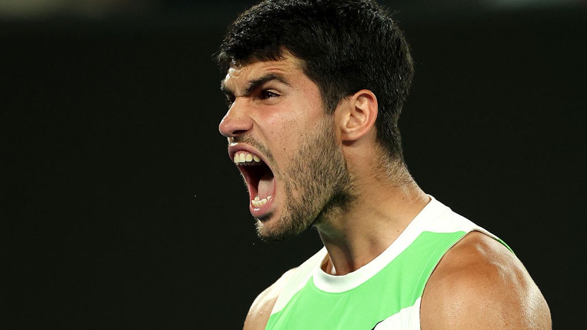 Alcaraz crushes de Minaur to reach Australian semis; Svitolina beats Gauff | Tennis News