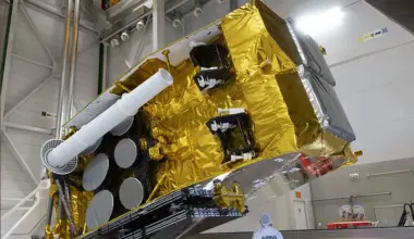 Spanish satellite operator Hisdesat has confirmed that the SpainSat NG II military communications satellite has sustained non-recoverable damage.