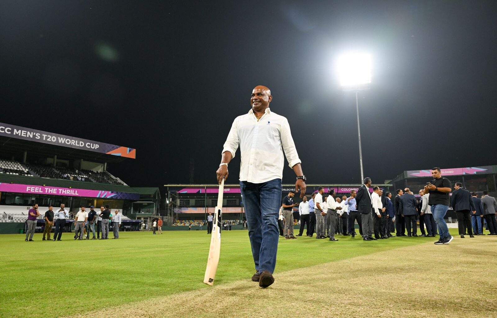 Sanath Jayasuriya & Dasun Shanaka mark Historic First Ball Under SSC Floodlights