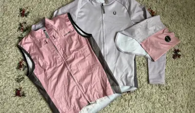 In The Drops: Natty Ortlieb luggage, Kostüme winter kit, Kärcher power washer, Tailfin strap-on and pubs on The Fence