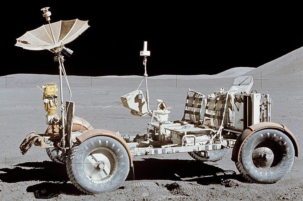 Lunar rovers and other machinery struggles with lunar dust! (Credit : NASA)