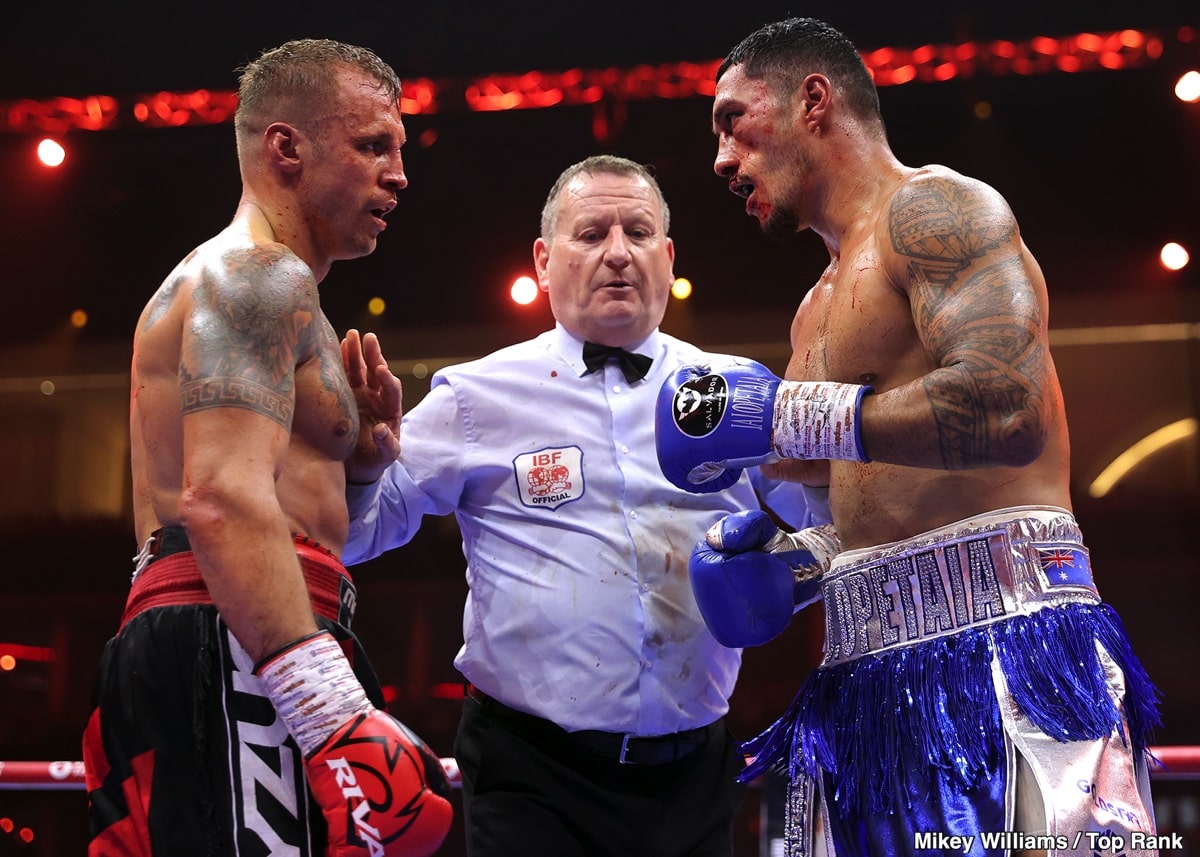 Jai Opetaia Joins Zuffa While Remaining Tied to Boxing’s Old System