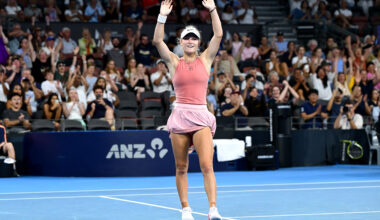 Emerson Jones overcomes 21-year age gap to defeat Maria in Brisbane