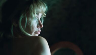 Jennifer Lawrence Says Sex Scenes With A "Stranger Is Preferable"