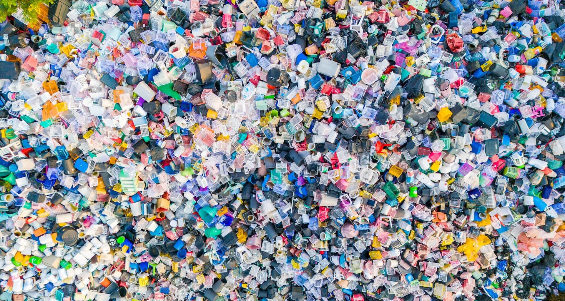 Former chemical plant employee and MIT graduate disrupts multi-billion dollar industry with Macrocycles.