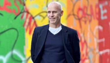 Mike Hitchmough, Fletcher Rae, p Fletcher Rae