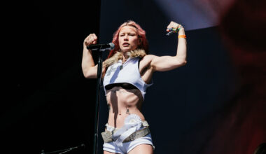 Wet Leg's Rhian Teasdale says she got "kicked out" of GCSE music