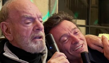 Hugh Jackman slept over at Neil Diamond's house after emotional call