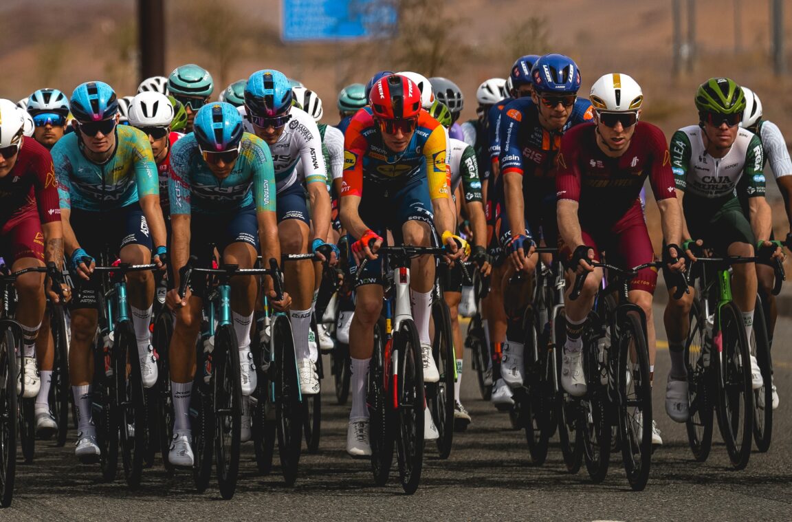 Eddie Dunbar dodges a bullet on opening day at AlUla Tour