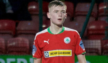 Cliftonville Football Club » Casey completes Shels switch