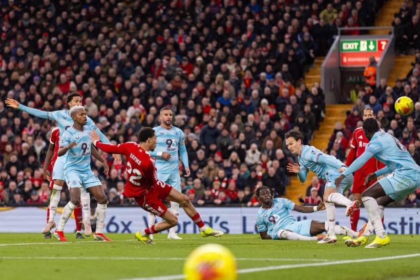 LIVERPOOL, ENGLAND - Saturday, January 17, 2026: Liverpool's Hugo Ekitike shot on goal during the FA Premier League match between Liverpool FC and Burnley FC at Anfield. (Photo by David Rawcliffe/Propaganda)