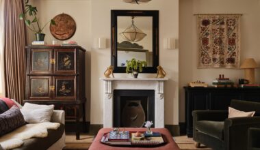 A classic London townhouse with an understatedly sophisticated palette