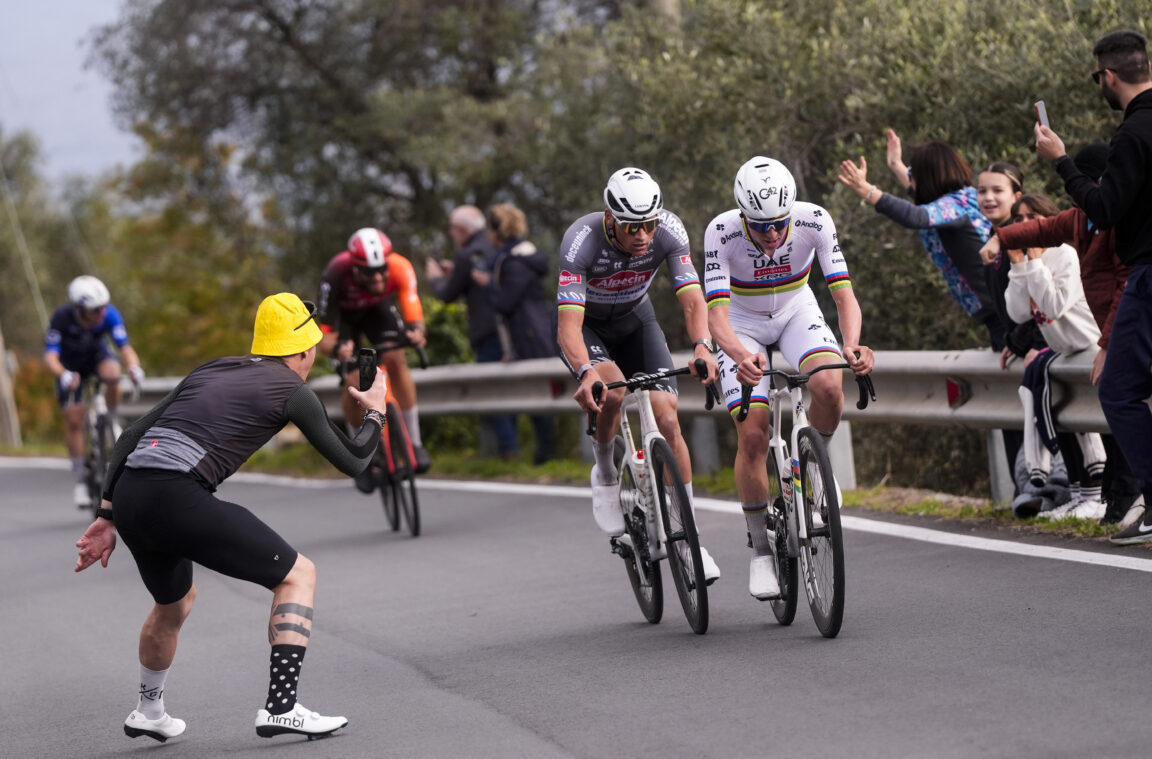 Benoot urges other riders not to work with Pogačar and van der Poel – Sticky Bottle