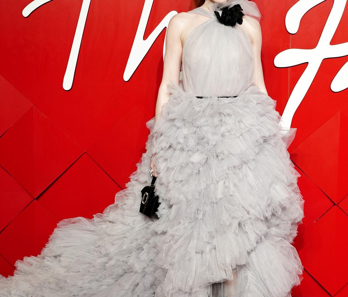 Pregnant Nicola Roberts forced to pull out of West End show for medical procedure - London Evening Standard