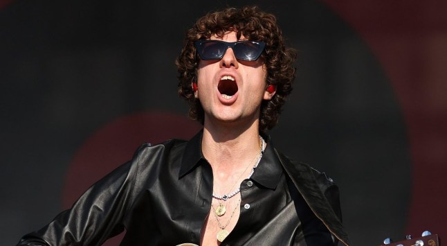 READING, ENGLAND - AUGUST 22: (EDITORIAL USE ONLY) Luke Pritchard of The Kooks performs live on the main stage during day one of Reading Festival 2025 at Richfield Avenue on August 22, 2025 in Reading, England. (Photo by Simone Joyner/Getty Images)