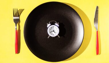 The best time to eat every meal, according to science