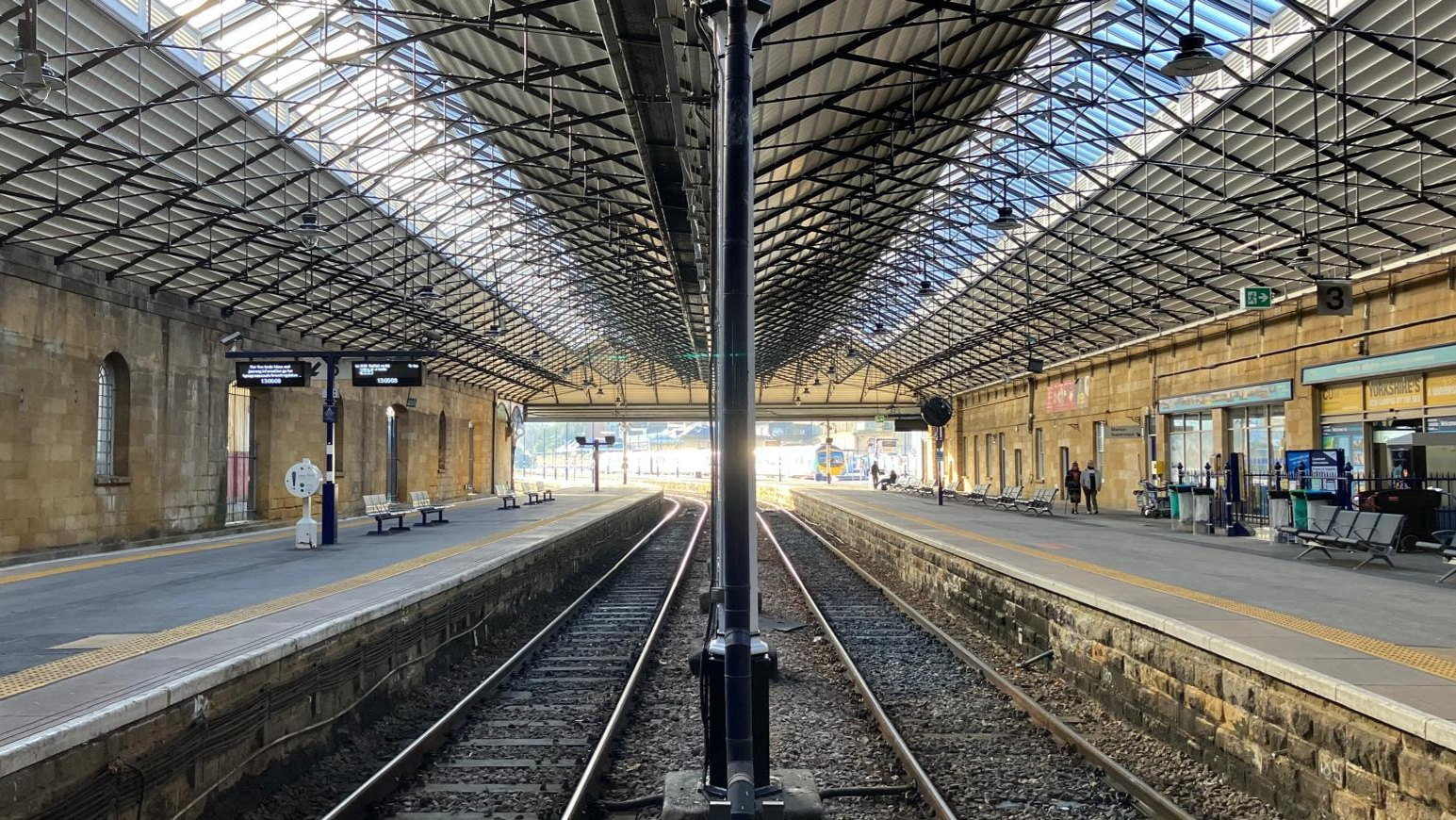 Scarborough roof - inside the trainshed