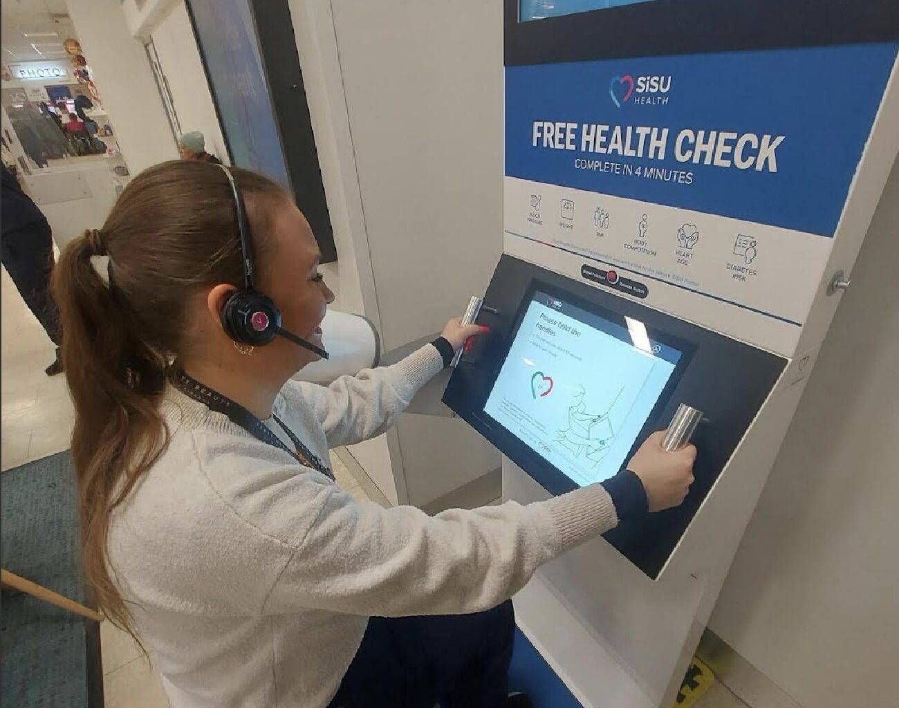 New machine brings NHS health checks to Nottingham city centre store
