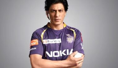 Shiv Sena (UBT) warns Shah Rukh Khan over signing a Bangladeshi cricketer in his IPL team KKR : Bollywood News
