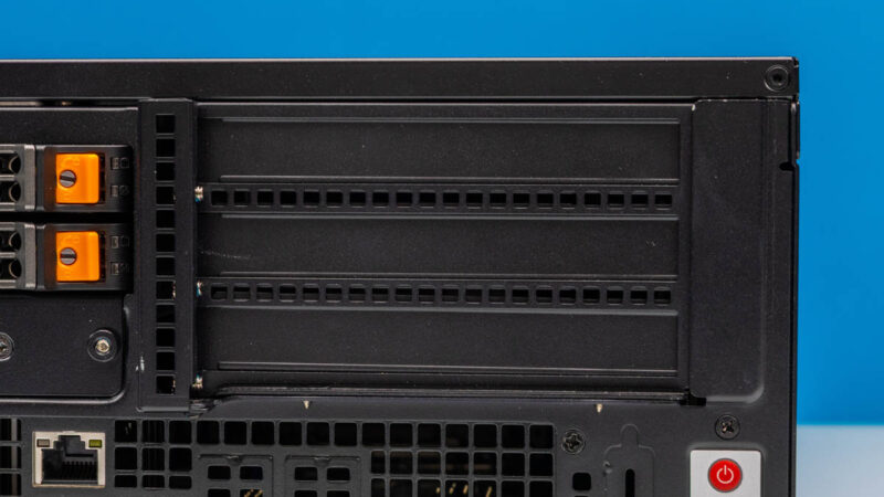 Supermicro SYS E403 14B FRN2T PCIe Slots 1